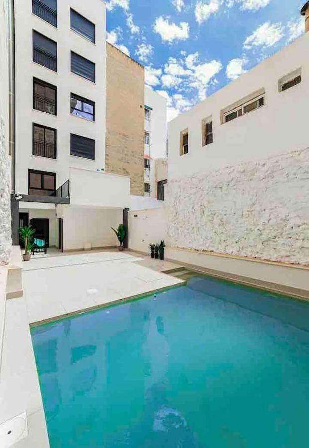 Apartamentos Breton 17 Suite Familiar Аликанте Экстерьер фото